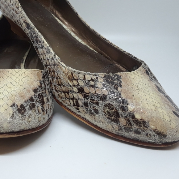 Faux Python Snakeskin flats - Picture 3 of 7